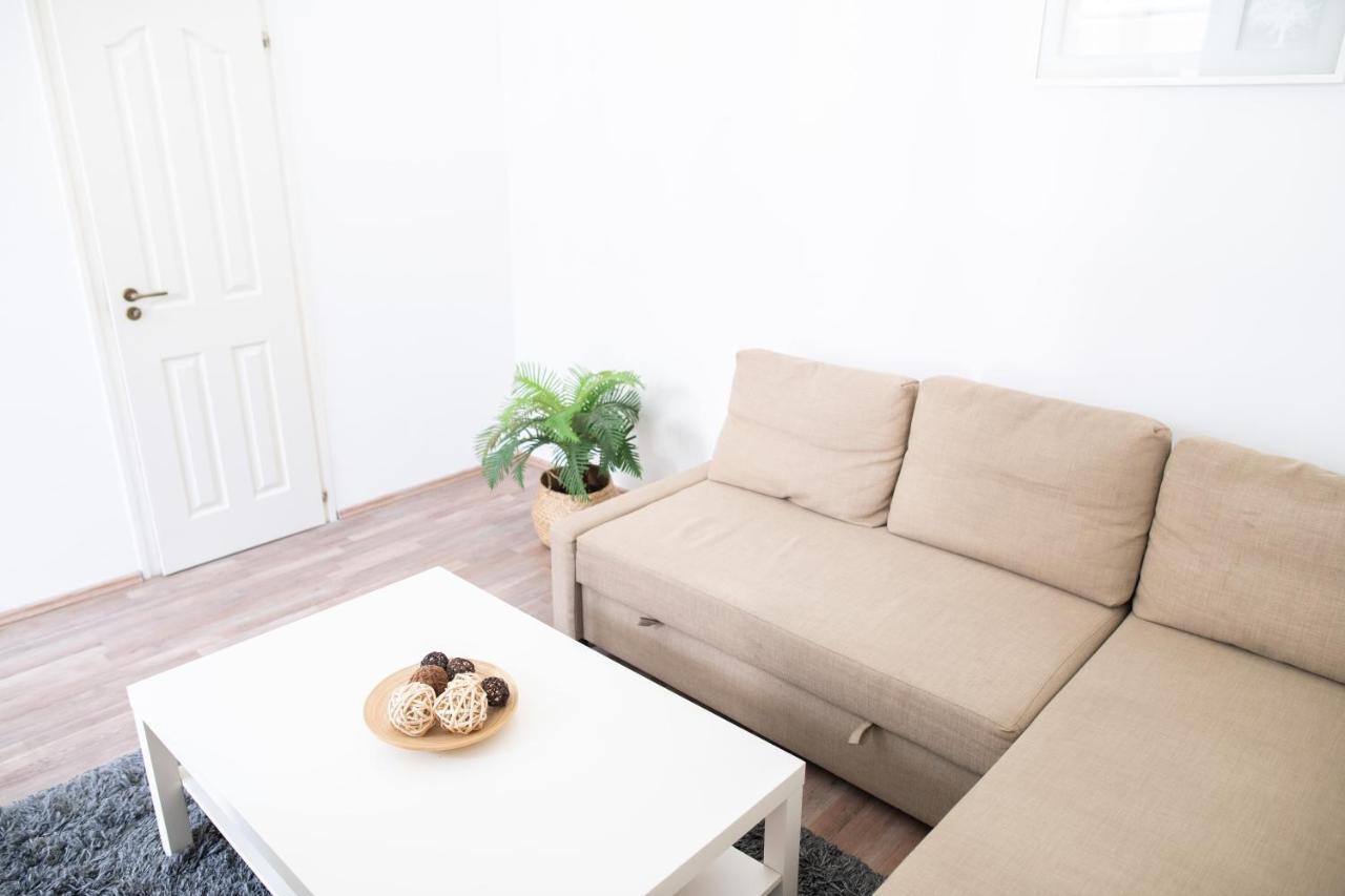 N28 Condo Apartment Next To Andrassy. Budapest Extérieur photo